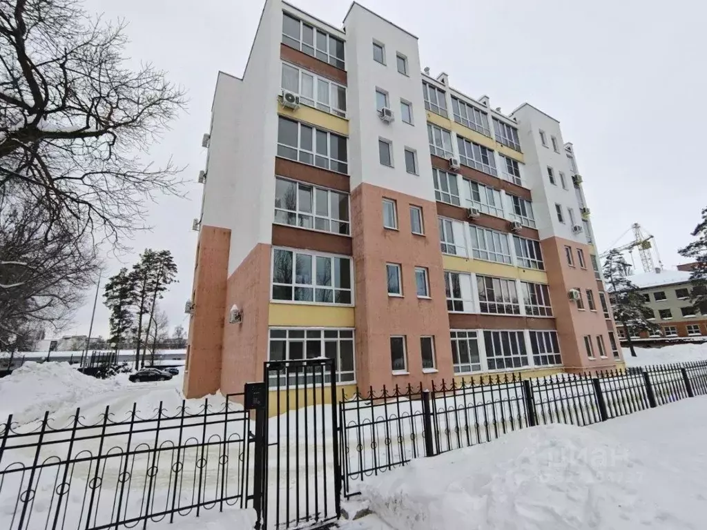 3-к кв. Пензенская область, Заречный ул. Конституции СССР, 5 (92.0 м) - Фото 1