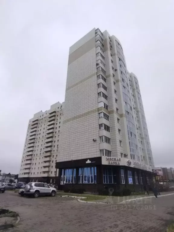 2-к кв. Омская область, Омск ул. Кирова, 51 (61.8 м) - Фото 1