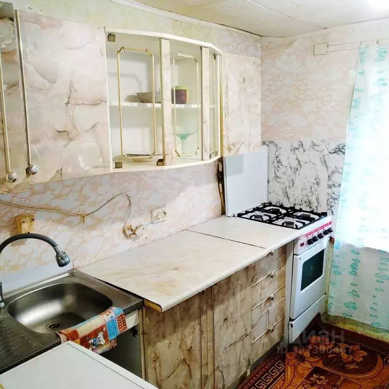 Дом в Крым, Феодосия ул. Рабочая (50 м) - Фото 1