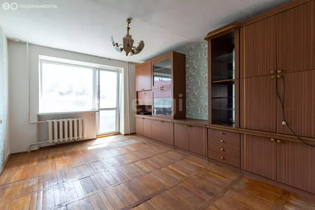 3-комнатная квартира: Калининград, Самаркандская улица, 3 (72.9 м) - Фото 1