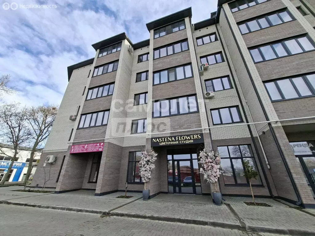 3-комнатная квартира: Тихорецк, Октябрьская улица, 74 (101 м) - Фото 1