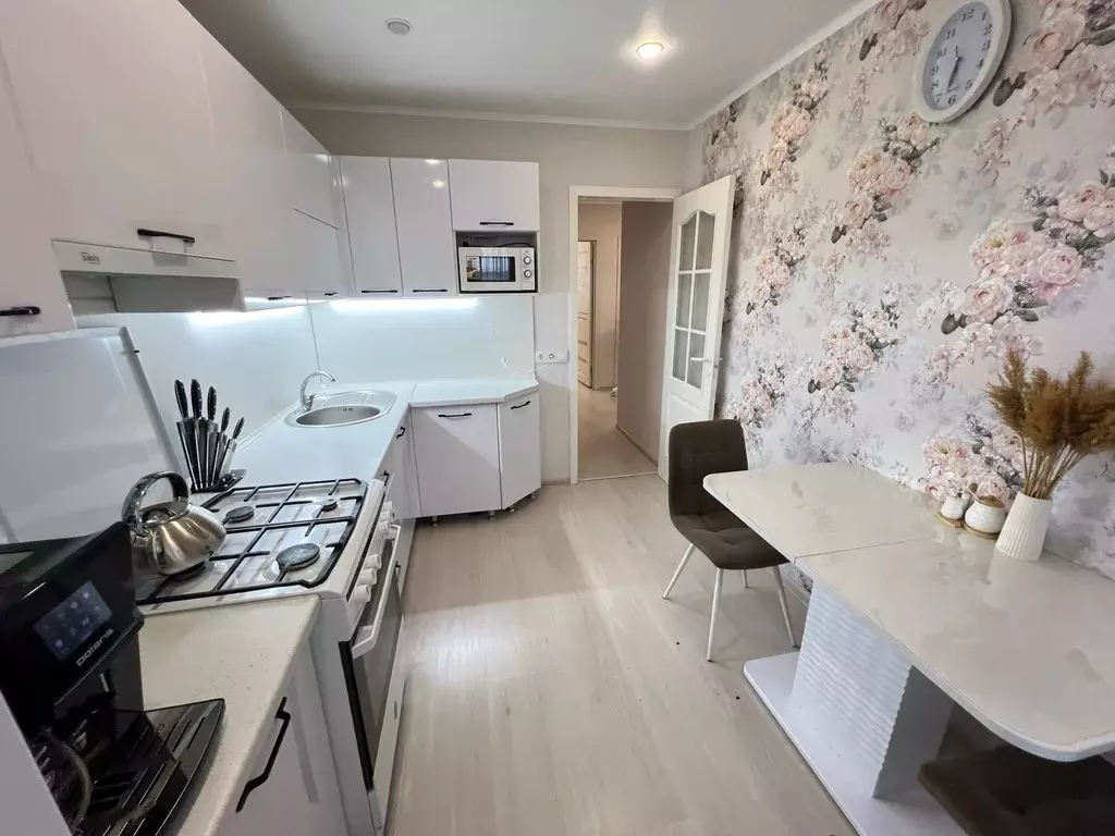Продаётся 3-к квартира, 59.8 м - Фото 1