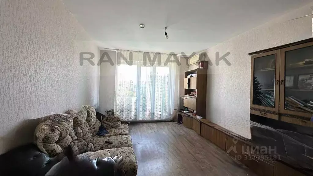 3-к кв. Адыгея, Майкоп ул. Юннатов, 2Б (64.2 м) - Фото 0