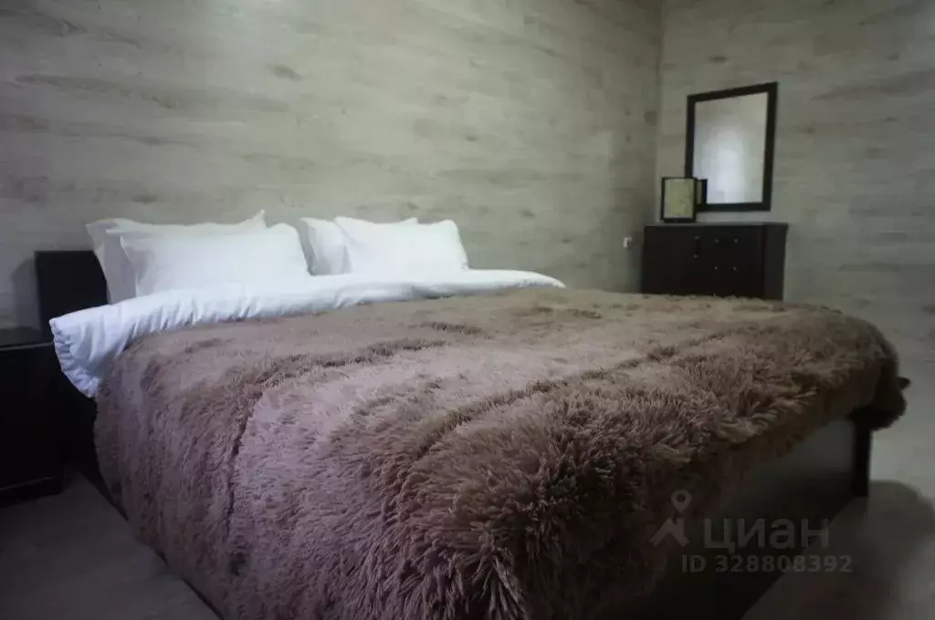 Комната Калининградская область, Полесский муниципальный округ, пос. ... - Фото 1