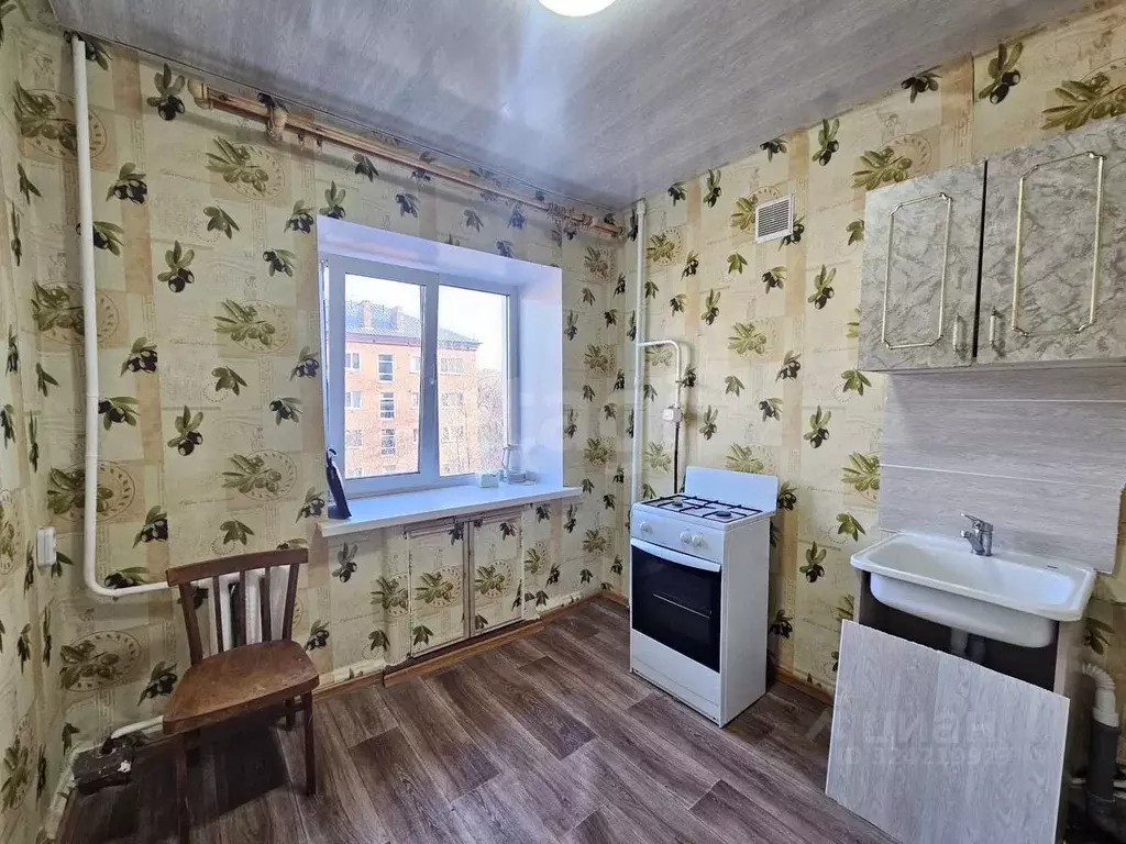 1-к кв. Омская область, Омск просп. Космический, 19 (30.0 м) - Фото 1