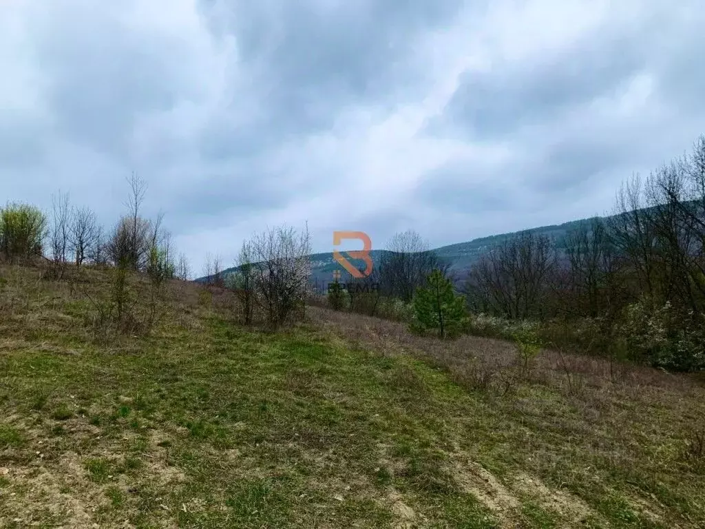 Участок в Крым, Бахчисарайский район, Куйбышевское с/пос, с. Высокое  ... - Фото 2