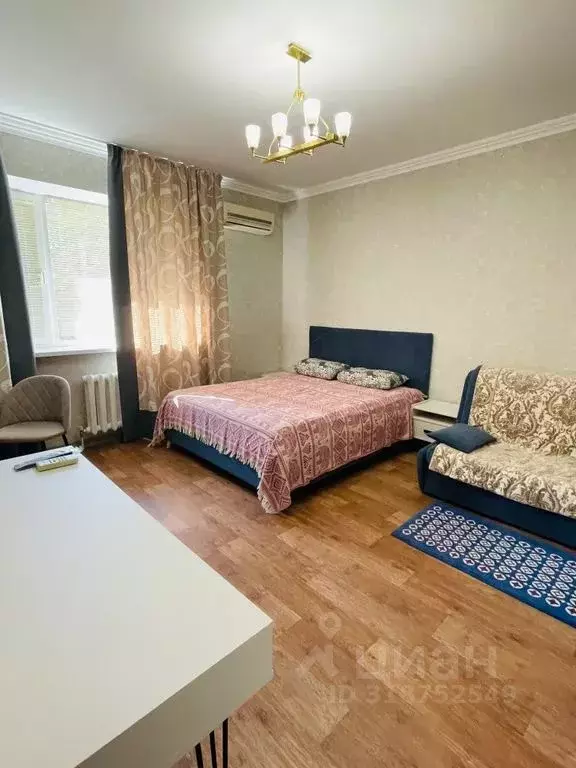 1-к кв. Краснодарский край, Геленджик ул. Нахимова, 12 (45.0 м) - Фото 0