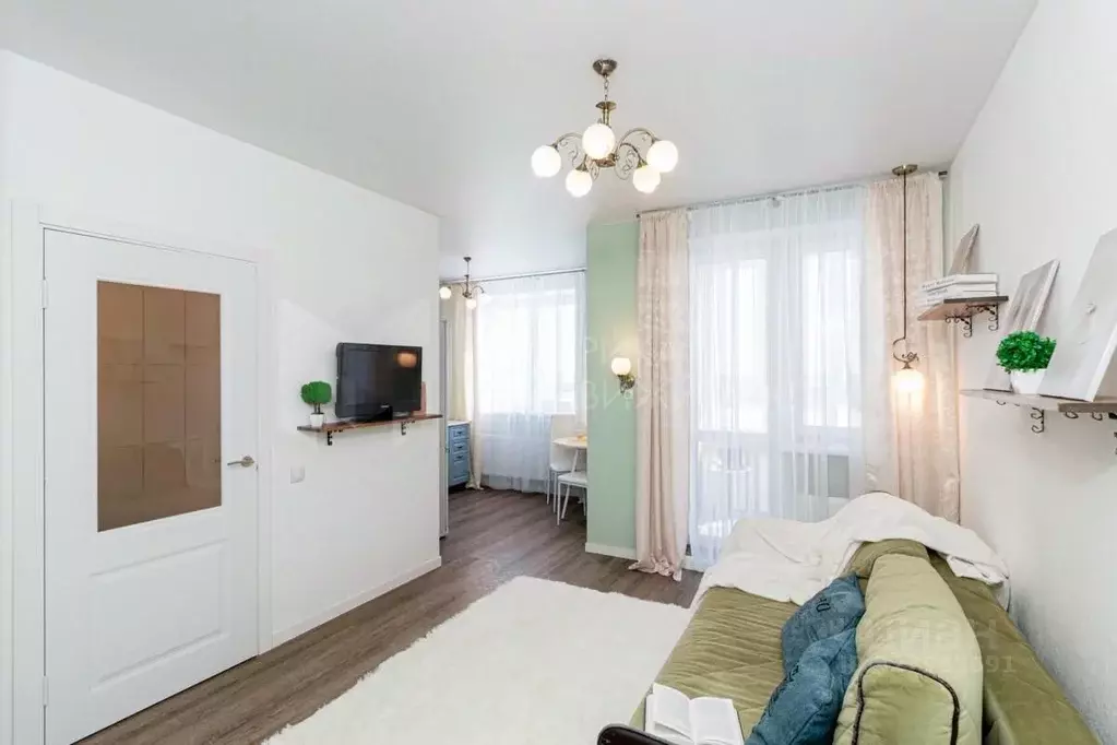 Студия Тюменская область, Тюмень Дамбовская ул., 25к1 (24.1 м) - Фото 1