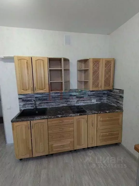 Студия Новосибирская область, Новосибирск ул. Есенина, 12/1 (39.0 м) - Фото 2