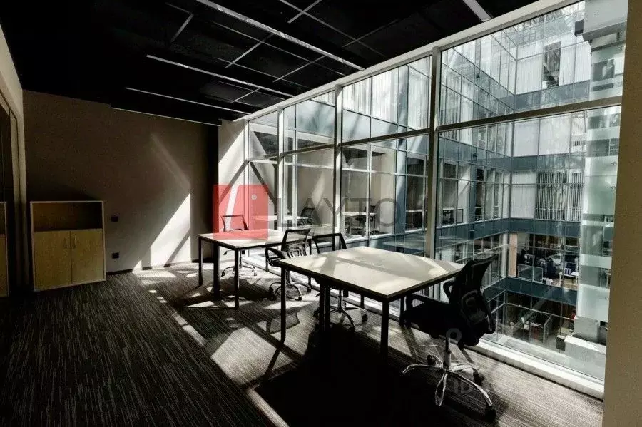 Офис в Москва Верейская ул., 29С134 (200 м) - Фото 1