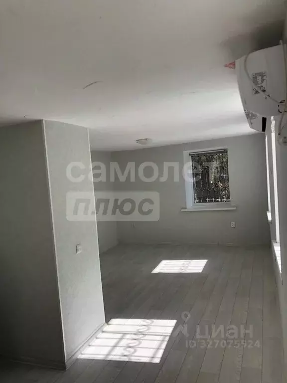 3-к кв. Крым, Феодосия ул. Сиренная, 12 (61.7 м) - Фото 1