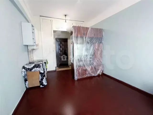 Комната 17,5 м в 1-к., 4/4 эт. - Фото 0