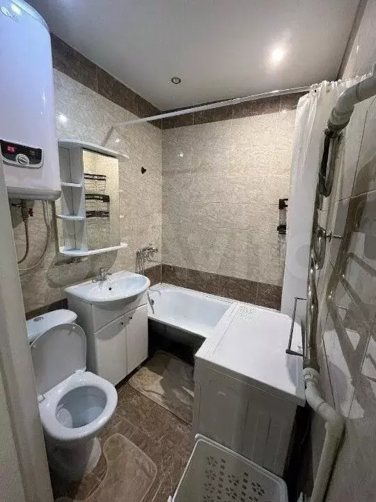1-к. квартира, 30 м, 4/4 эт. - Фото 1