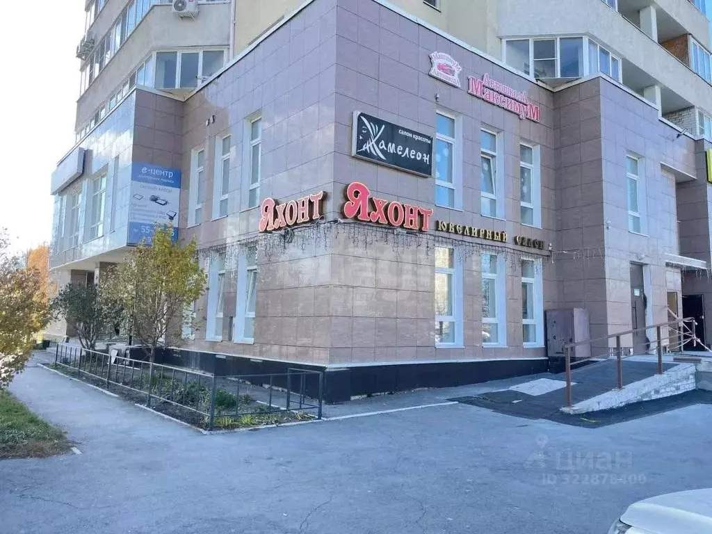 Торговая площадь в Курганская область, Курган Заозерный жилрайон, 3-й ... - Фото 1