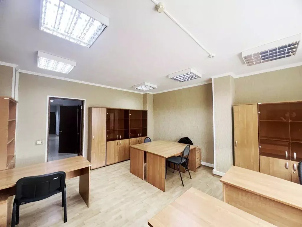 Офис в Краснодарский край, Краснодар ул. Федора Лузана, 19 (180 м) - Фото 2