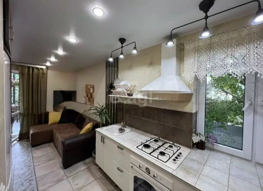 2-к кв. Калининградская область, Калининград ул. Куйбышева, 189 (43.4 ... - Фото 1