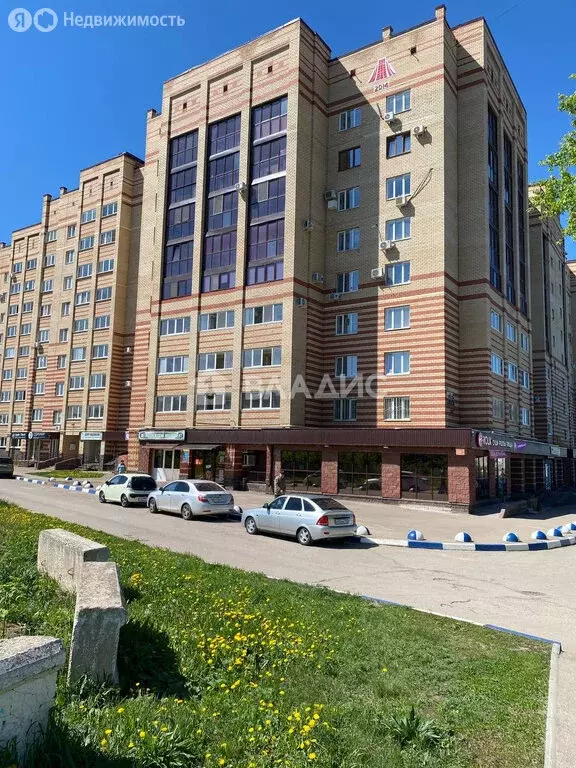 2-комнатная квартира: Октябрьский, проспект Ленина, 50 (63.4 м) - Фото 0