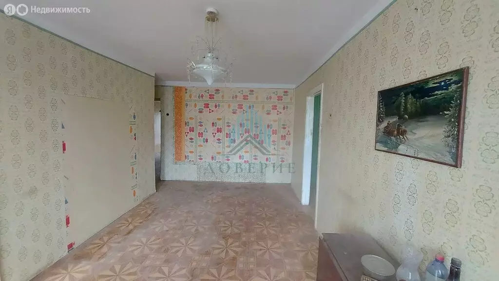 3-комнатная квартира: Астрахань, улица Вячеслава Мейера, 8 (56.3 м) - Фото 0