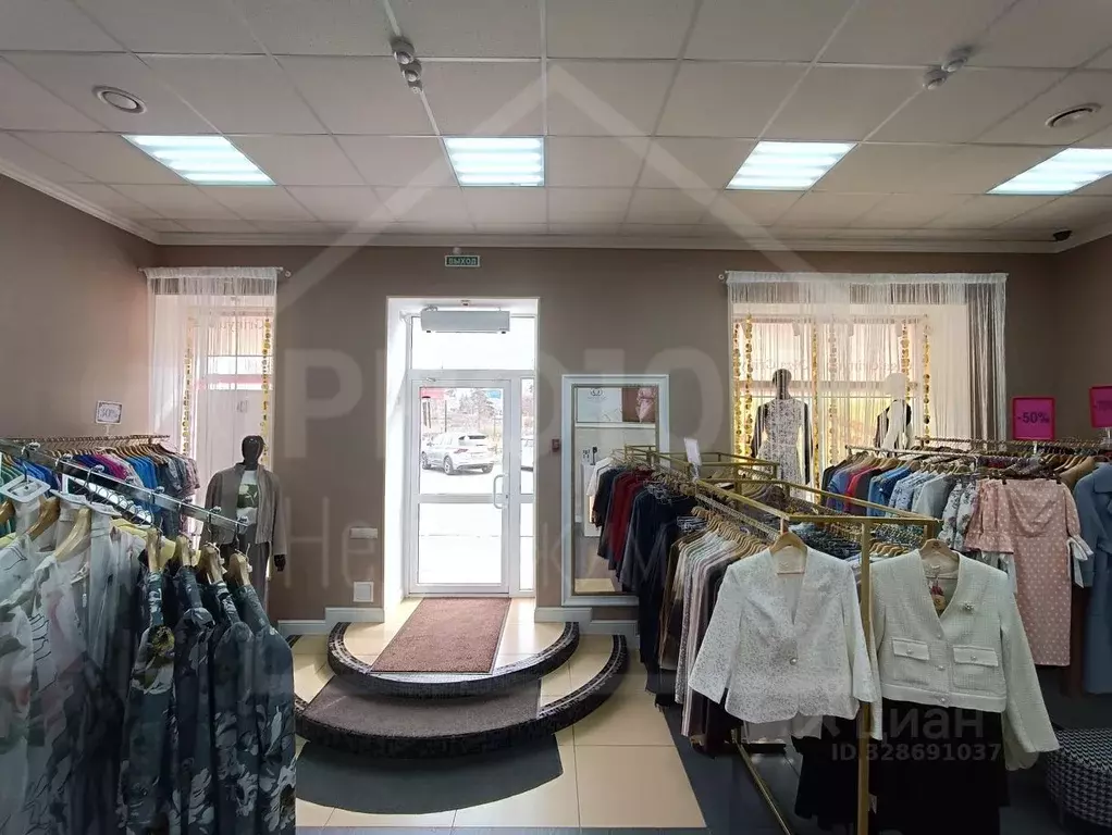 Помещение свободного назначения в Омская область, Омск ул. Щербанева, ... - Фото 2