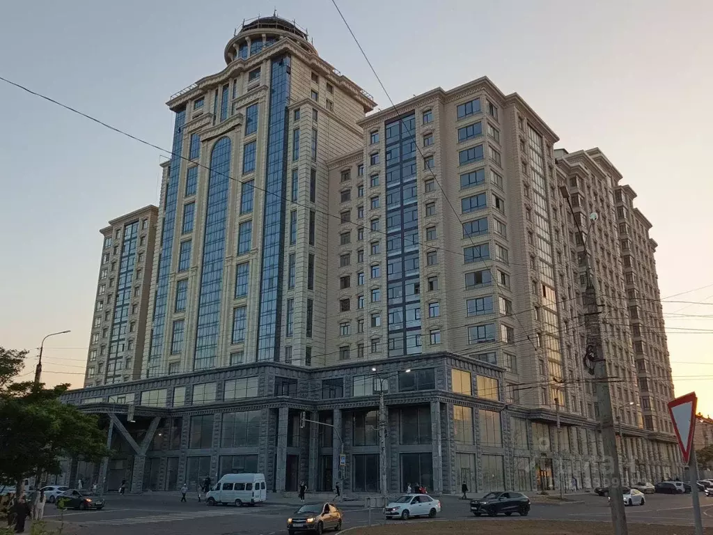 4-к кв. Дагестан, Махачкала просп. Гамидова, 2 (184.0 м) - Фото 0