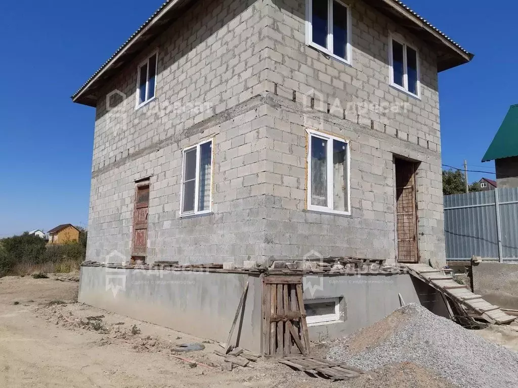 Дом в Волгоградская область, Городище рп, Восход СНТ ул. 30-я (149 м) - Фото 0