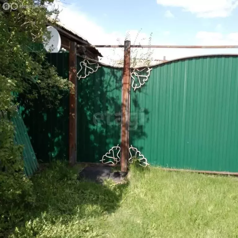 Дом в Курганская область, Далматовский муниципальный округ, село ... - Фото 0