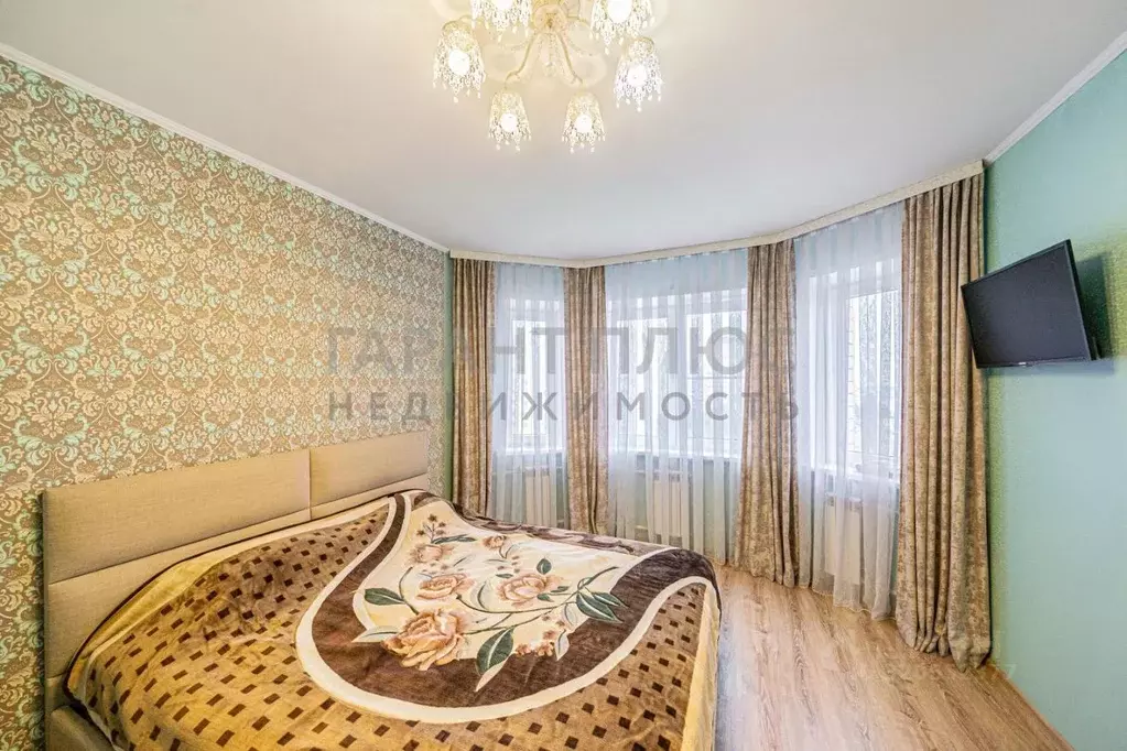 2-к кв. Липецкая область, Липецк ул. И.В. Свиридова, 4 (59.1 м) - Фото 1