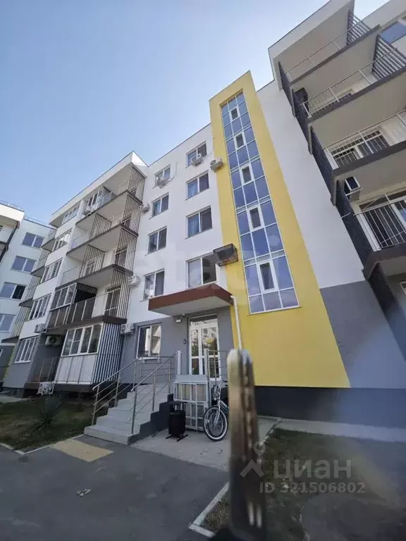 Студия Крым, Сакский район, с. Фрунзе ул. Мира (26.0 м) - Фото 1