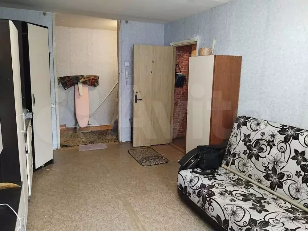 Комната 22 м в 4-к., 2/4 эт. - Фото 1