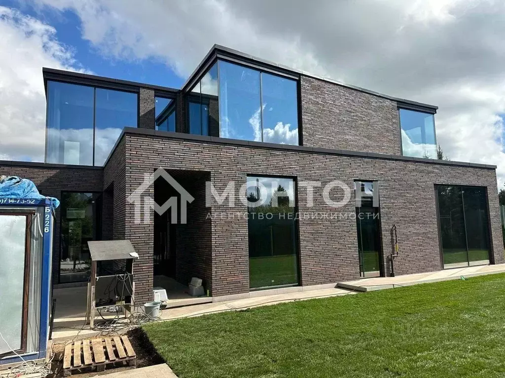 Коттедж, 532 м - Фото 1