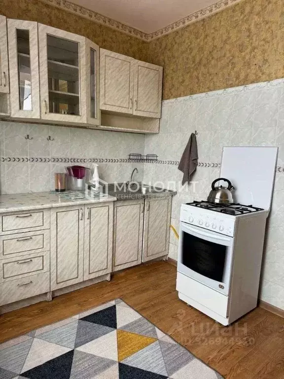 1-к кв. Белгородская область, Старый Оскол ул. Хмелева, 10 (37.6 м) - Фото 2