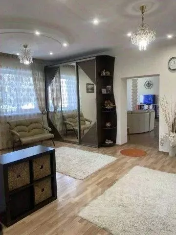 Коттедж в Алтайский край, Барнаул Придорожная ул. (263 м) - Фото 2