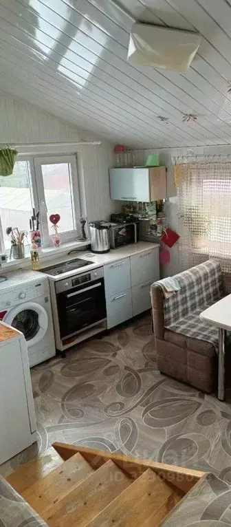 Дом в Иркутская область, Усть-Илимский муниципальный округ, пос. Невон ... - Фото 1