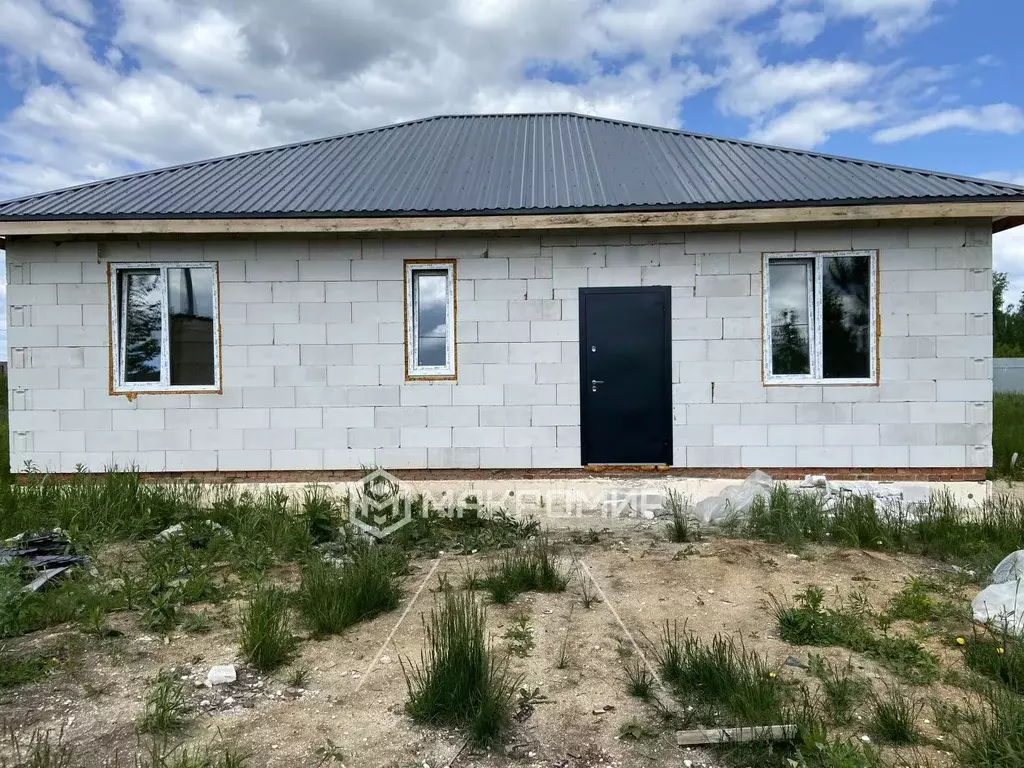 Дом в Челябинская область, Красноармейский муниципальный округ, с. ... - Фото 0