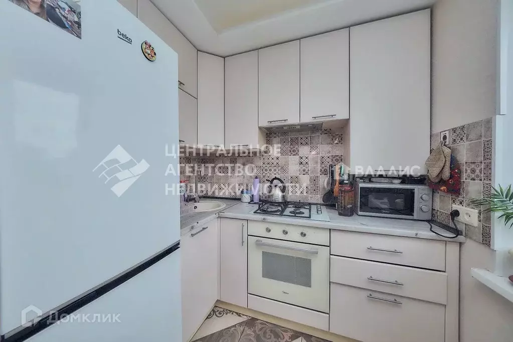 Продаётся 3-к квартира, 63.9 м - Фото 0