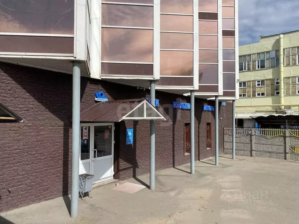 Торговая площадь в Татарстан, Казань ул. Сибирский Тракт, 34к12 (950 ... - Фото 1