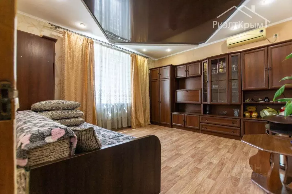 3-к кв. Крым, Симферополь ул. Желябова, 39/3 (50.0 м) - Фото 0