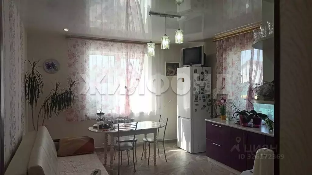 Дом в Новосибирская область, Новосибирский район, Мичуринский ... - Фото 2