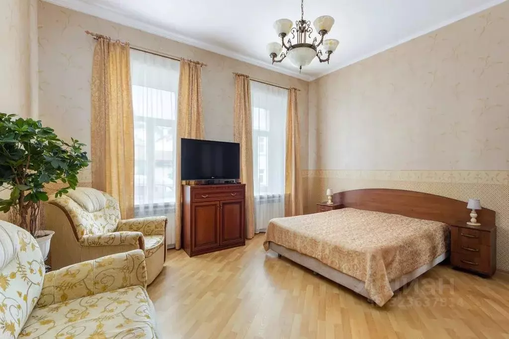 2-к кв. Ставропольский край, Кисловодск Красноармейская ул., 11 (60.0 ... - Фото 1