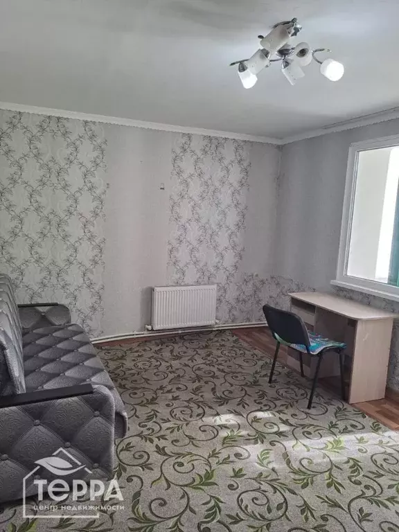 1-к кв. Крым, Раздольное пгт ул. Ленина, 13А (42.0 м) - Фото 0