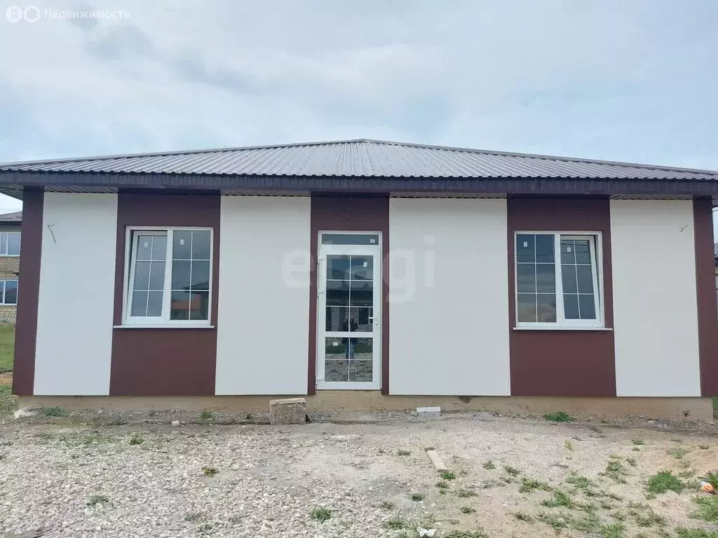 Дом в Урожайновское сельское поселение, ОК СТ Контакт (100 м) - Фото 0