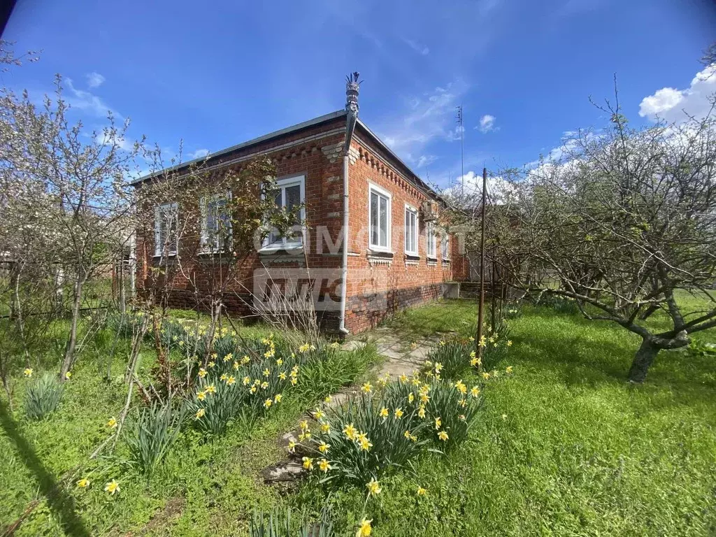 Дом в Краснодарский край, Тимашевский район, Роговское с/пос, ... - Фото 1