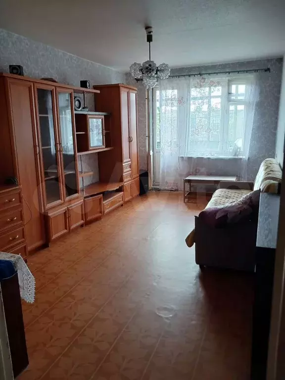 3-к. квартира, 74 м, 3/3 эт. - Фото 1