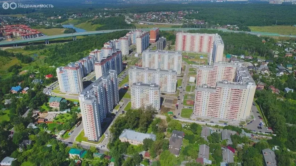 2-комнатная квартира: село Немчиновка, улица Связистов, 1 (53 м) - Фото 2