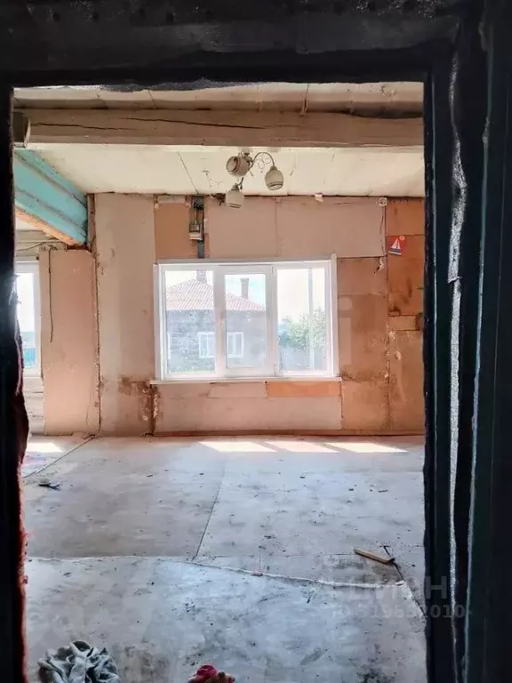 Дом в Курганская область, Далматовский муниципальный округ, с. ... - Фото 1