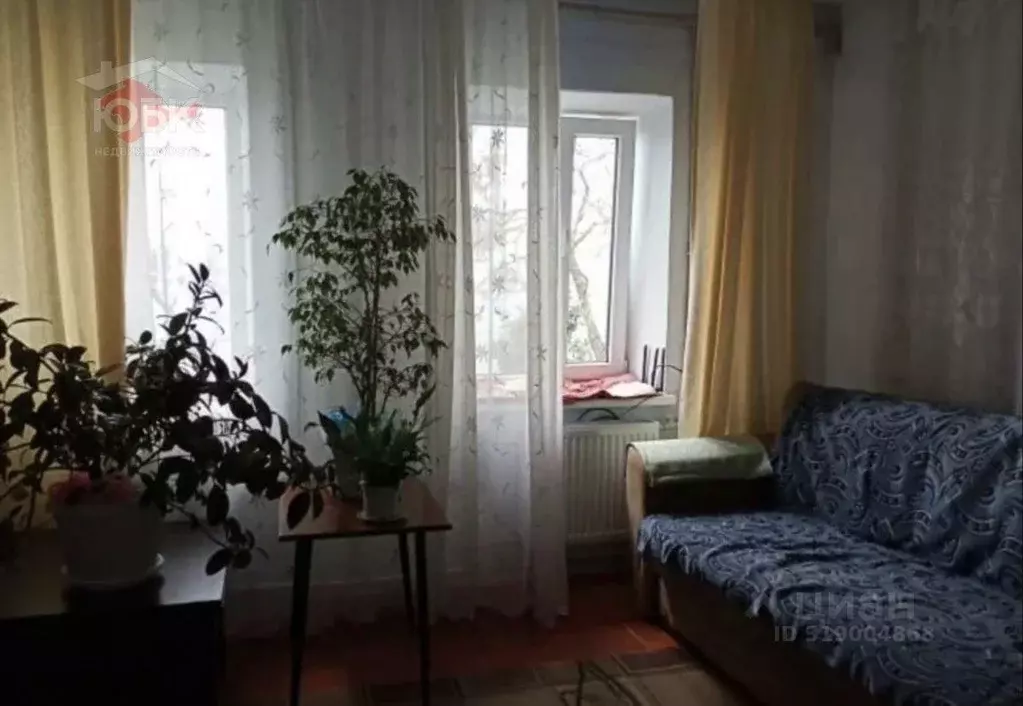 Дом в Крым, Сакский район, с. Суворовское ул. Мира, 48 (50 м) - Фото 1