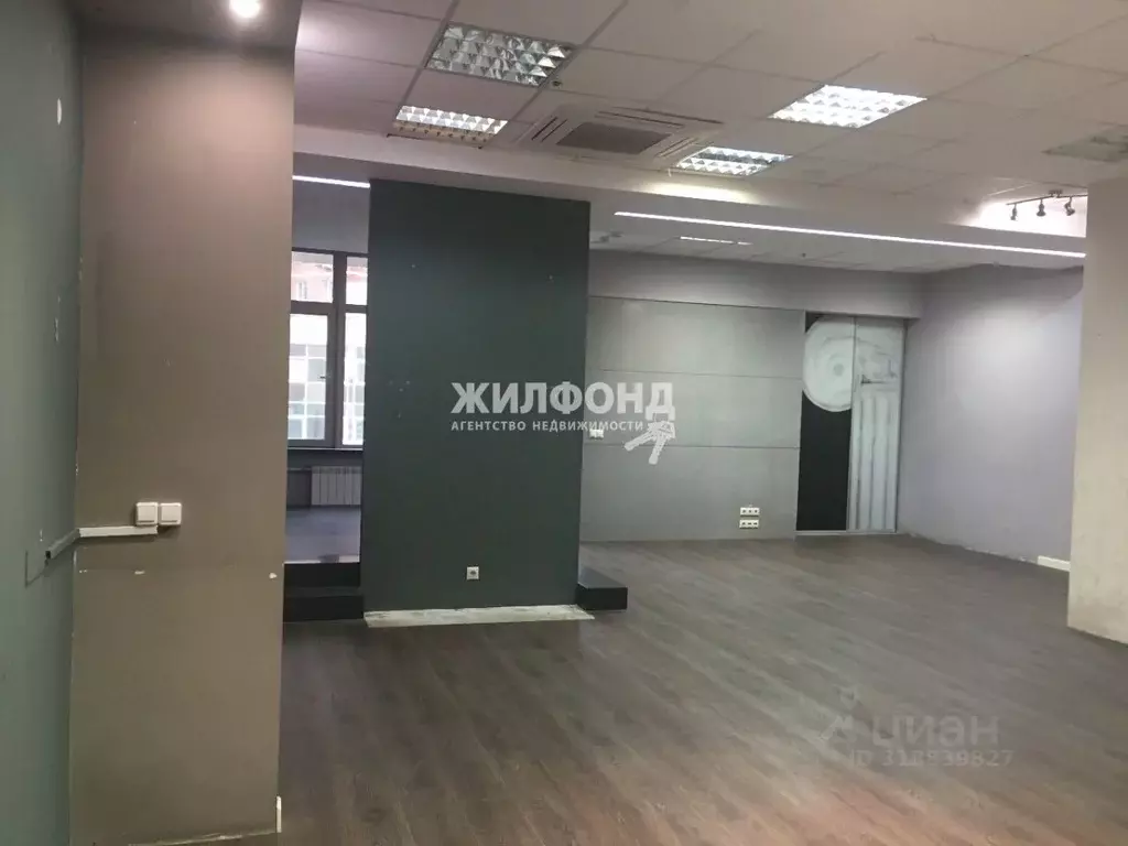 Офис в Новосибирская область, Новосибирск ул. Галущака, 2А (86 м) - Фото 1