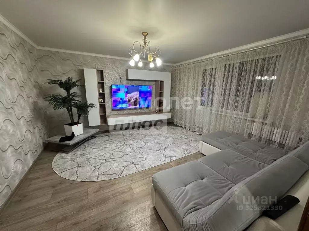 2-к кв. Марий Эл, Йошкар-Ола Кирпичная ул., 6А (56.0 м) - Фото 1