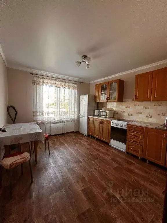 1-к кв. Белгородская область, Старый Оскол Жукова мкр, 44 (35.0 м) - Фото 0