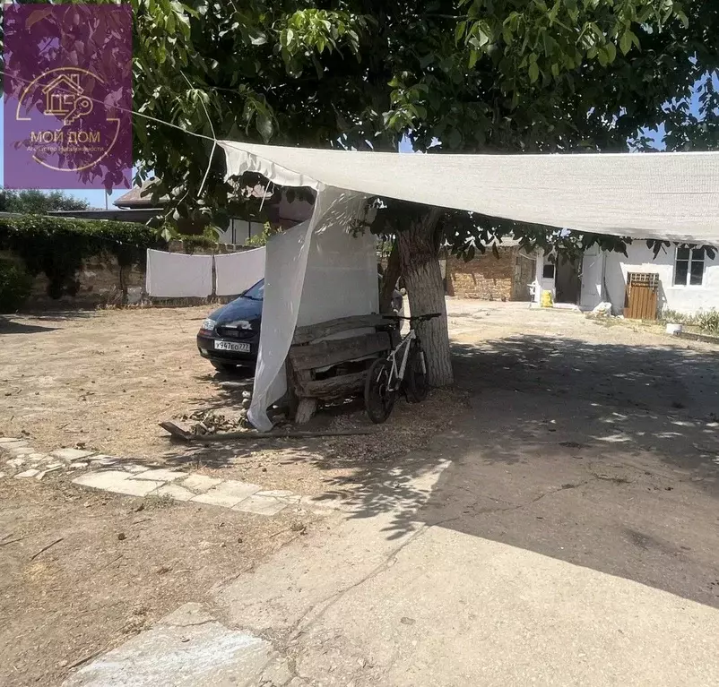 Дом в Крым, Сакский район, с. Суворовское ул. Суворовская (63 м) - Фото 1